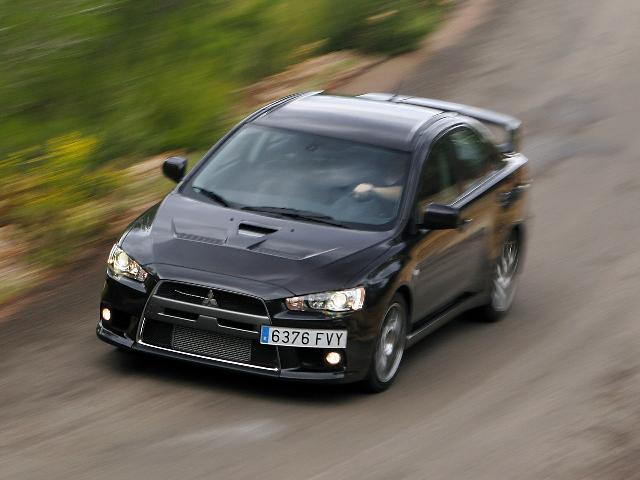 Mitsubishi-Lancer-Evolution-X-Europe_04.jpg